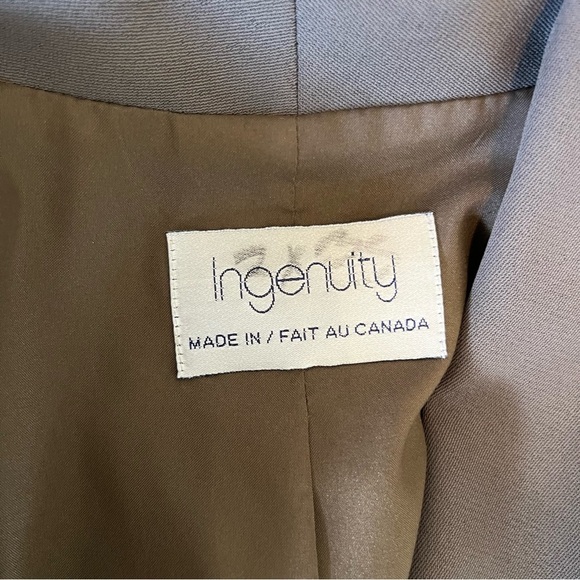 Vintage Women’s Suit with Jacket and Pencil Fitted Power Blazer - Picture 7 of 10